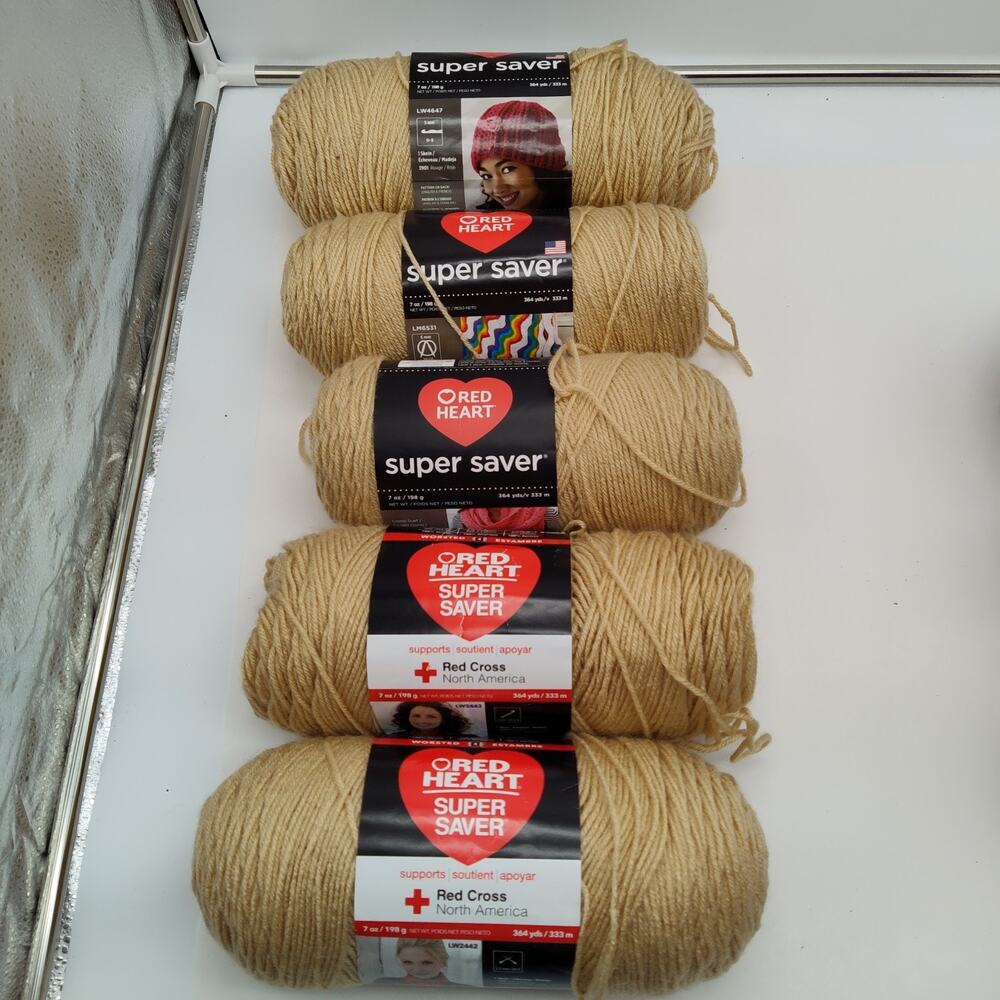 Lot Of 4.75 Red Heart Super Saver Yarn Buff Beige 334 - 8 Oz - Knit Crochet New - Picture 2 of 9